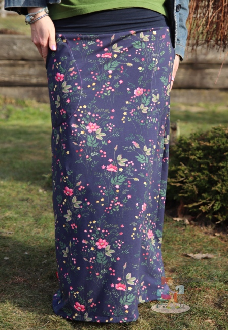 výrobek dlouhá sukně s kapsama