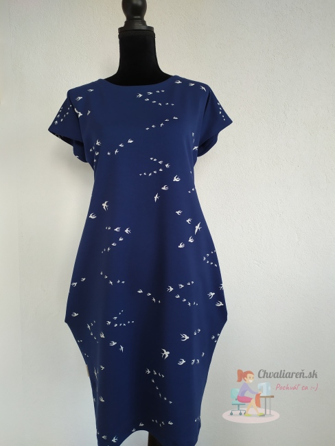 výrobek Tmavě modré šaty