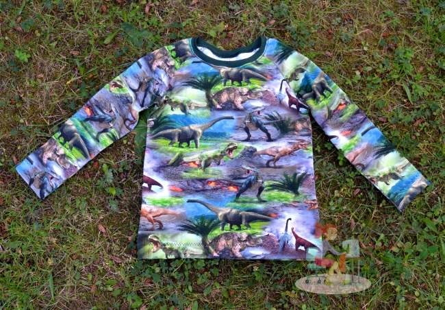 výrobek dinosauří tričko