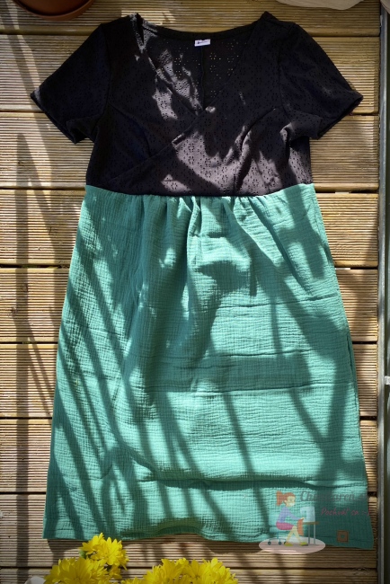 výrobek mušelínové šaty s madeirou